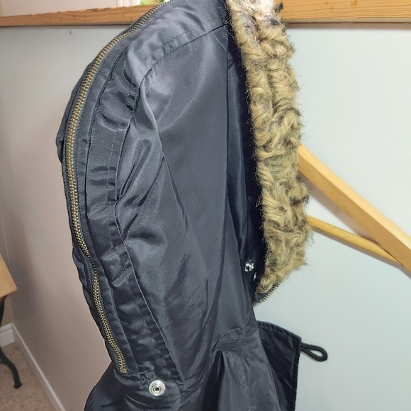 Old Navy bomber jacket - Picture 8 of 10